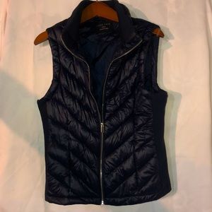 Navy Women’s Love Tree Vest